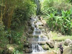 مدرج مائي في حديقة الطيور - كوالالمبور - ماليزيا